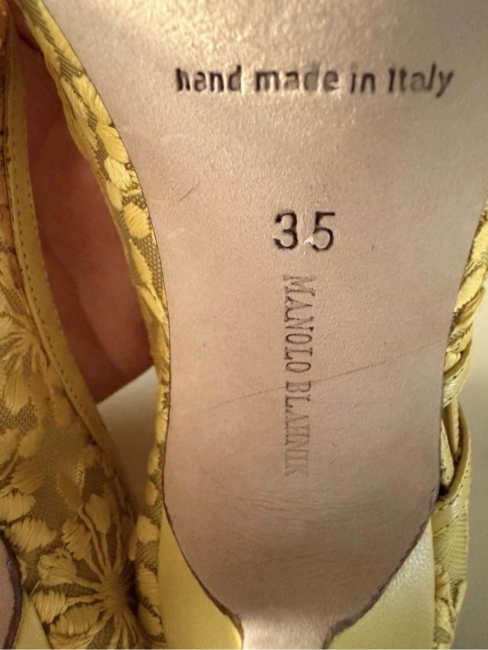 Vintage Manolo Blahnik Embroidered Leather Lace Floral Stiletto Heels 105 Pumps - Picture 2 of 6